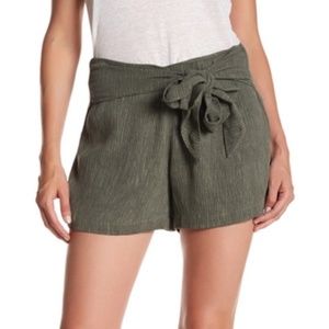 Harlowe & Graham green zip up shorts